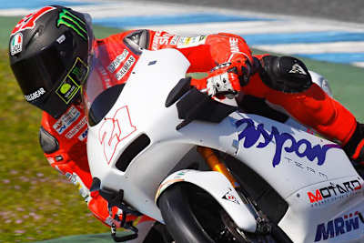 Auch an den Mahindra-Bikes des Aspar-Teams waren bereits Wings zu sehen