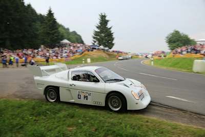 Weltpremiere: Gruppe S-Audi