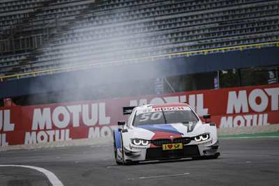 Selbst das Safety-Car hatte Aquaplaning