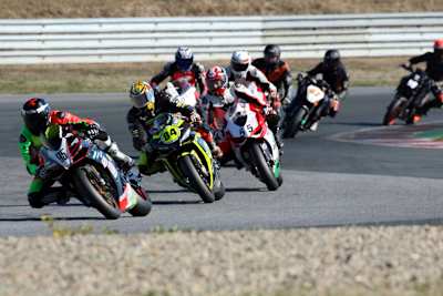 Lukas Gauster führt seit langem wieder vor Sascha Roth 