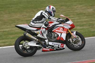 Ayrton Badovini mit der rennfertigen Bimota BB3