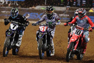 Justin Barcia am Start neben Aaron Plessinger (#7) und Justin Brayton (#10)