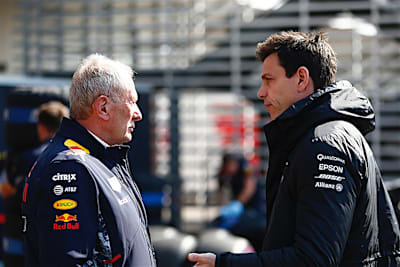 Red Bull-Rennberater Dr. Helmut Marko und Mercedes-Teamchef Toto Wolff