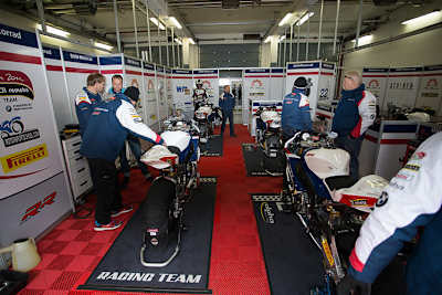 In Zukunft kann man den Mechanikern vielleicht bei der Arbeit live zuschauen