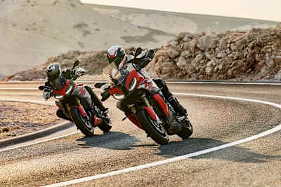 BMW F 900 XR: Eine Reise-Supermoto