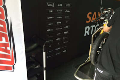 An der Boxendekoration ist immer noch die Aufschrift «Automobile Weise» zu lesen