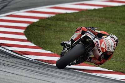 Stefan Bradl beim Driften in Sepang