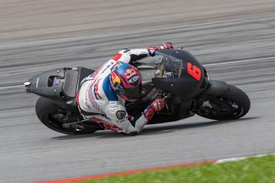 Stefan Bradl muss erst wieder Fahrpraxis gewinnen