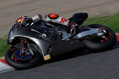 Stefan Bradl beim 8h-Test im Juni auf der Honda Fireblade