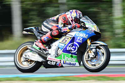 Stefan Bradl im FP2 mit Regenreifen in Brünn