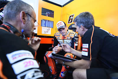 Stefan Bradl in der Forward-Box mit Dirk Debus (links) und Tex Geissler