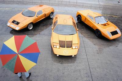 Dreimal C 111: die erste Version von 1969 (links), das Erprobungsfahrzeug „Hobel“ (rechts) und die in Genf präsentierte zweite Version von 1970.