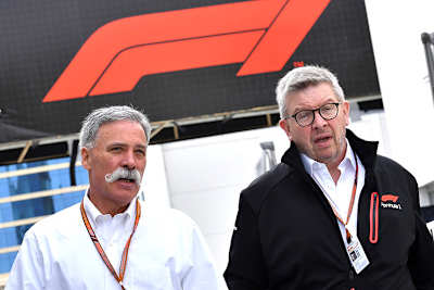 Formel-1-CEO Chase Carey und Ross Brawn