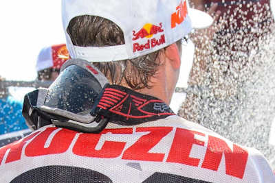 Erneut Champagner auf dem Podium von Thunder Valley für Ken Roczen