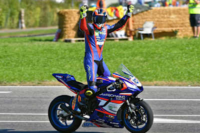 Christian Schmitz belegt zurzeit den dritten Platz der IRRC-Supersport-Wertung