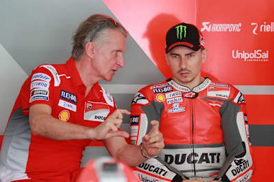 Paolo Ciabatti mit Ducati-Star Jorge Lorenzo