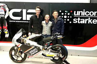 Fabio Spiranelli, Teamkoordinator Max Sabbatani und Tatsuki Suzuki