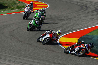 Wenig später wurde Kev Coghlan (88) von Jules Cluzel (16) abgeräumt