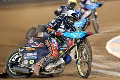 Craig Cook (vorne) blieb als Einziger in den Qualirunden ungeschlagen