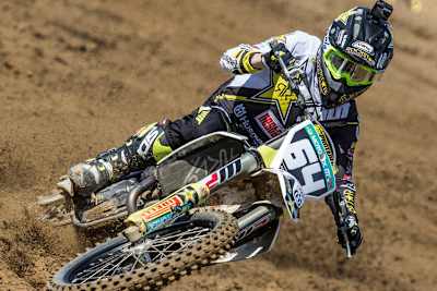 Thomas Covington gewinnt den ersten Lauf im Sand von Ottobiano