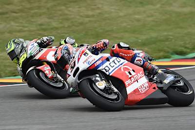 Die MotoGP-Piloten Cal Crutchlow (li.) und Danilo Petrucci kommen aus dem Superbike-Paddock