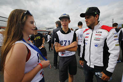 Die Nachwuchsfahrer im Gespräch mit Cal Crutchlow