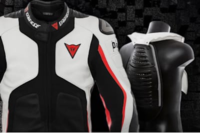 Der D-air von Dainese kommt  jetzt auch für diese 1499 teure Lederjacke «D-air Misano 1000»