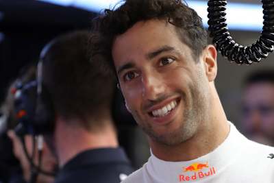 Sein Formel-1-Cockpit will Daniel Ricciardo nicht tauschen, aber er würde gerne einmal einen NASCAR-Renner ausprobieren