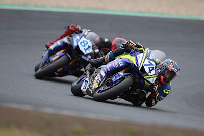 Daniel Rubin (74) fährt in Rennen 1 am Samstagnachmittag aus Reihe 3 los