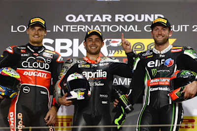 Podium von Lauf 2: Chaz Davies, Leon Haslam und Tom Sykes (v.l.)