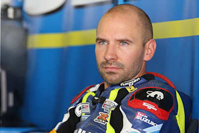 Anthony Delhalle als Suzuki-Pilot