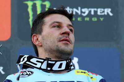 Wirklich happy wirkte Clement Desalle auf dem Podium von Valkenswaard nicht, denn er hatte sich am Knie verletzt