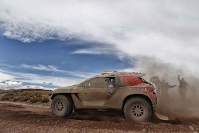 Cyril Despres 2015 im Peugeot 2008 DKR auf der Etappe von Iquique nach Uyuni