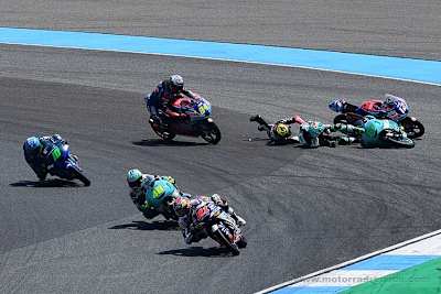 Zielkurve: Di Giannantonio gewinnt, Bezzecchi und Bastianini stürzen