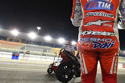 Andrea Dovizioso nennt sich jetzt «Desmo Dovi» – siehe Lederkombi