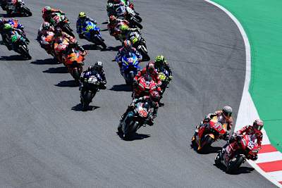 Erste Runde: Dovi vor Márquez, Quartararo, Viñales, Petrucci und Rossi