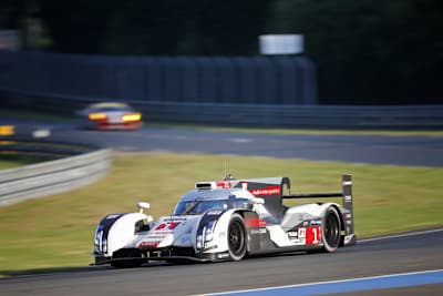 Audi führt mit Kristensen/Di Grassi/Gené