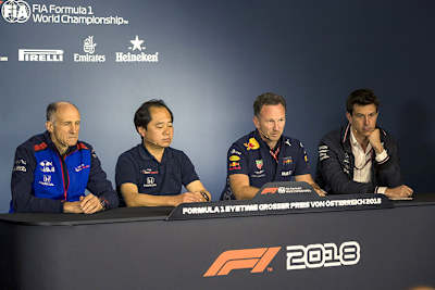 Von links: Franz Tost, Toyoharu Tanabe, Christian Horner und Toto Wolff