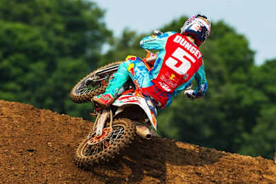 Ryan Dungey (KTM) gewinnt den ersten Lauf von Millville