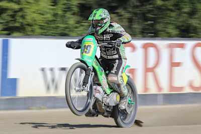 Markus Eibl dreht wieder am Gasgriff