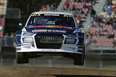 Meister Mattias Ekström springt zum Auftaktsieg