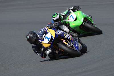 Max Enderlein vor Gabriele Noderer