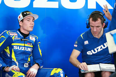 Aleix Espargaró mit Crew-Chief Tom O'Kane