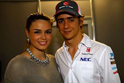 Esteban Gutiérrez mit seiner Freundin Paula Ruiz