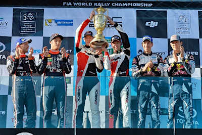 Das Siegerpodium der Rallye Wales 2017