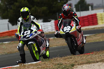 Raul Fernandez vor Karel Hanika