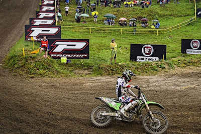 Dylan Ferrandis siegt in Loket