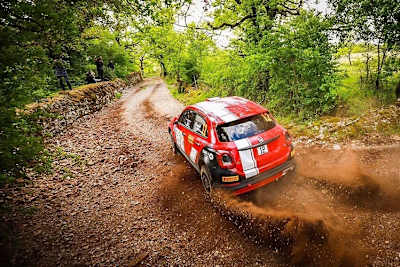 Fiat 500X R4 von Oreca