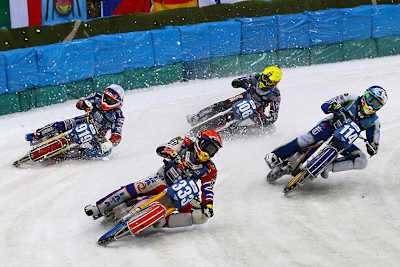 Finale: Ivanov (333), Khomitsevich (919), Valeev (114) und Koltakov (106)