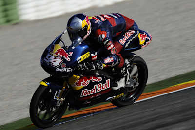Jonas Folger 2011 im Red Bull-Ajo-Aprilia-Team auf der 125er